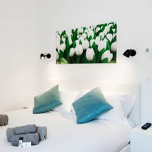 White Loft - The House Of Travelers Como